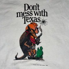 Load image into Gallery viewer, 1988 Don&#39;t Mess With Texas Armadillo Tee (White)