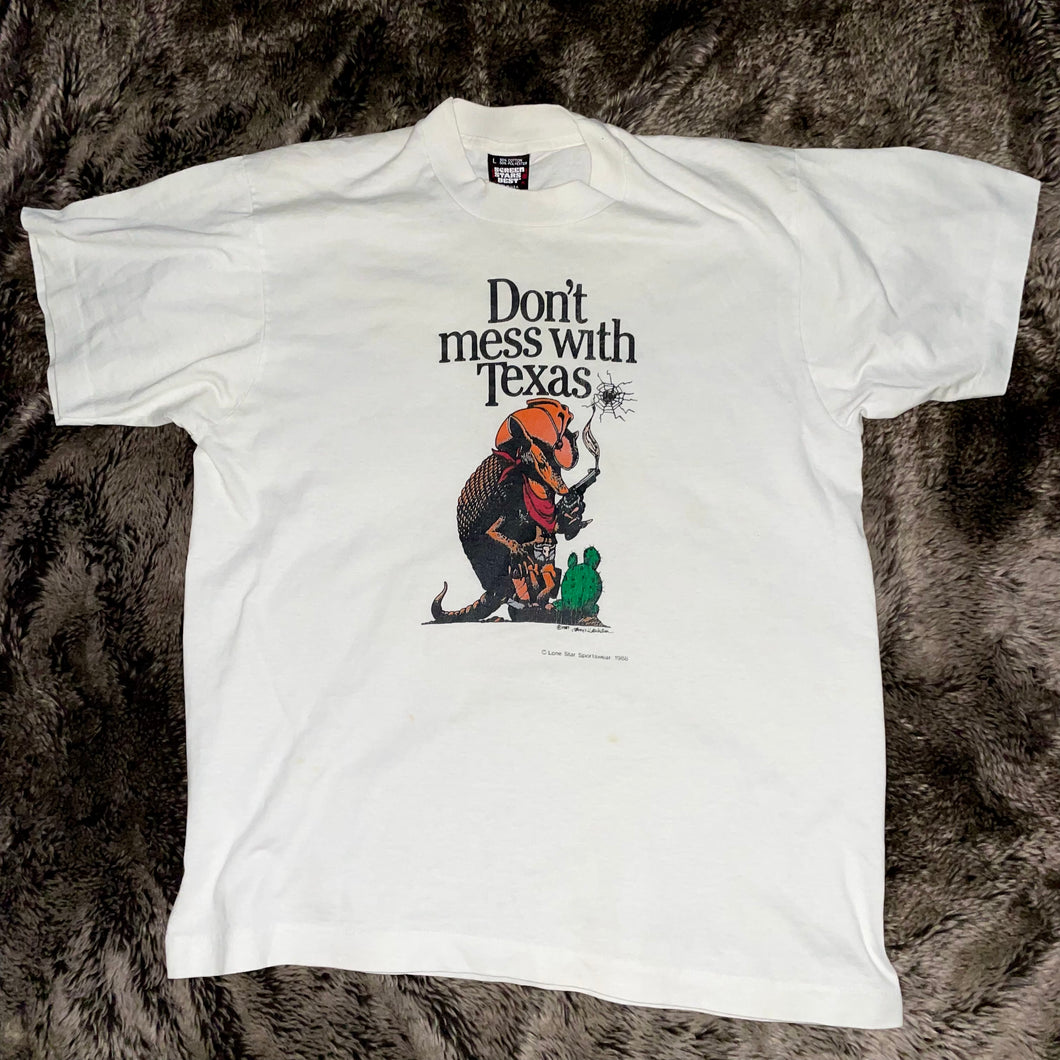 1988 Don't Mess With Texas Armadillo Tee (White)