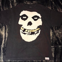 Load image into Gallery viewer, Misfits x Diamond Supply Co “Grill” Tee (White Skull)