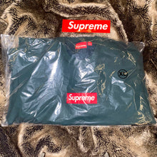 Load image into Gallery viewer, Supreme FW22 Box Logo Crewneck (Dark Pine Green)