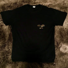 Load image into Gallery viewer, Birds Album Drop Tee Black