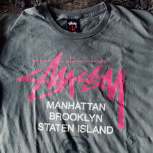 Load image into Gallery viewer, Stussy Pink Logo Tee Grey